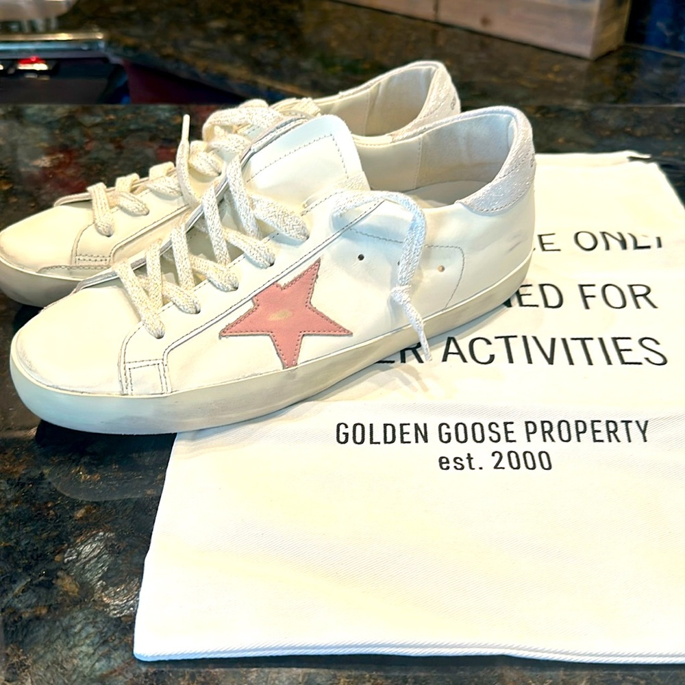 Golden Goose Super-Star Classic Woman’s Sneakers